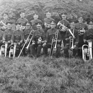 002SB Band Lakenheath c 1930s