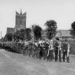 005SB Lakenheath silver band