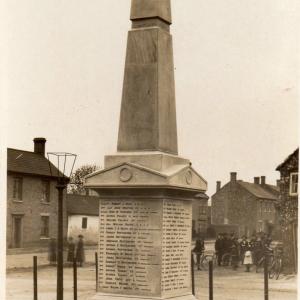 0069PL War Memorial 1930s