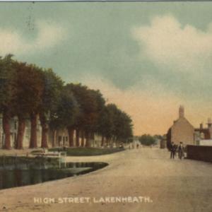 0111PL High Street Lakenheath and Pond c1920