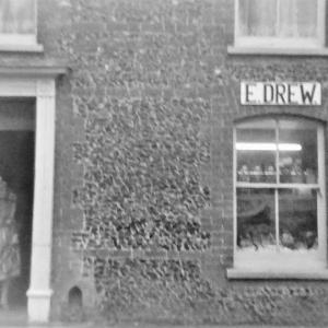 0004WI Mrs. E. Drew Sweet Shop
