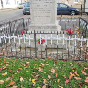 022WWI Lakenheath memorial crosses 7 11 2018
