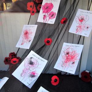 038WWI Poppies little fishes