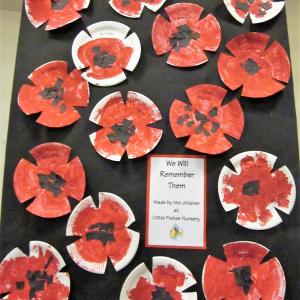 044WWI Poppies little fishes 10